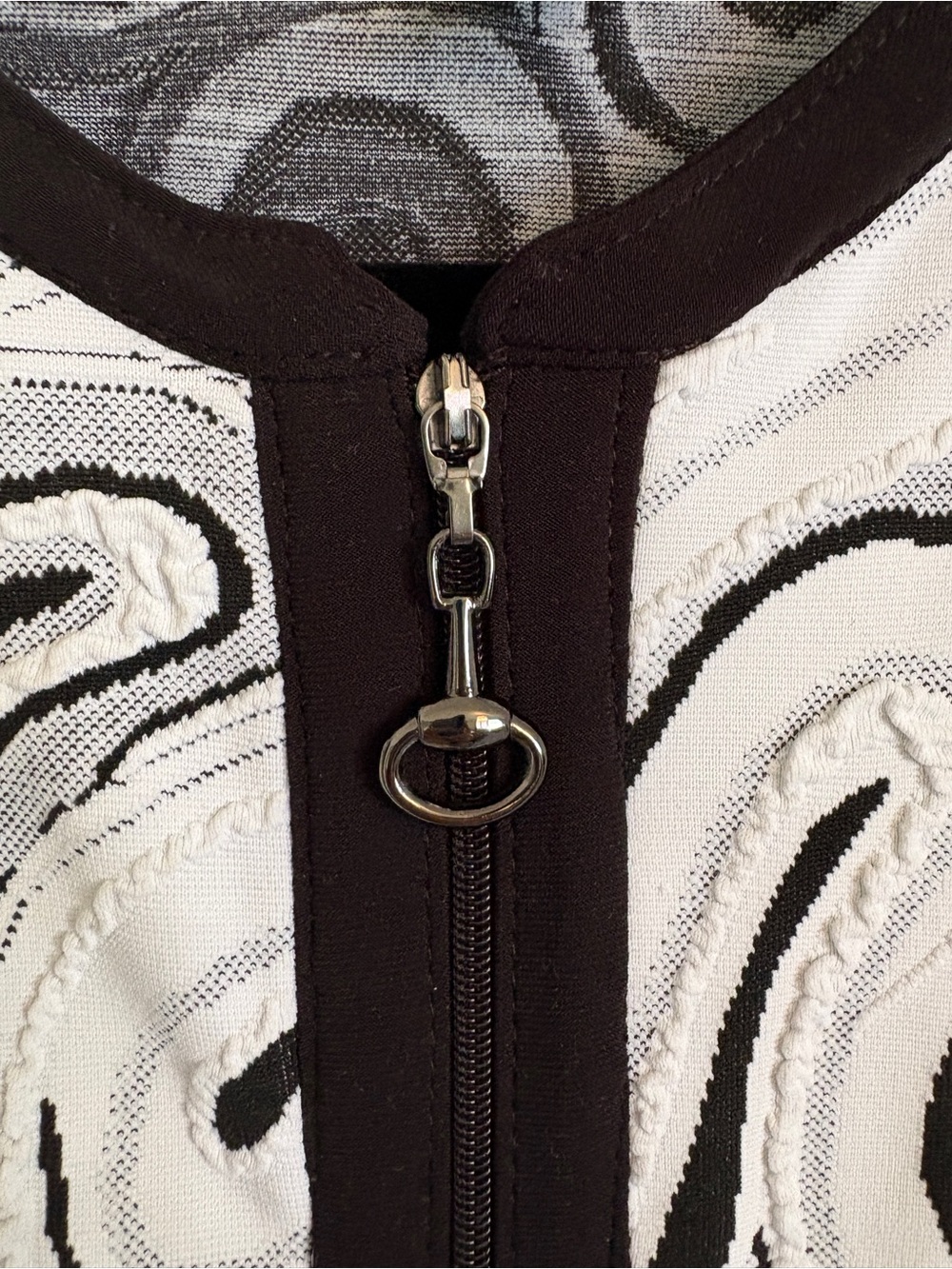 JOSEPH RIBKOFF Black and White Blazer/ Zip Up Light Jacket - Picture 5 of 9